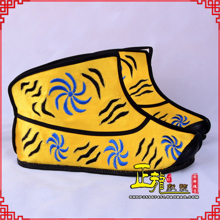 旬阳.美猴王靴子虎纹靴金黄快靴 猴鞋